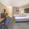 Отель La Quinta Inn & Suites by Wyndham Bay City, фото 7