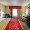 Отель Comfort Inn Troutdale - Portland East, фото 3