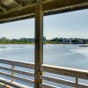 Отель Carolina Beach Lakefront House: Walk to Beach!, фото 20