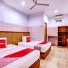Отель OYO 90201 Hotel Bina Artha, фото 17
