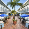 Отель SureStay Hotel by Best Western Santa Monica, фото 15