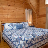 Отель Life Is Good 4 Bedroom Cabin, фото 4