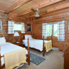 Отель Lazy Bear Retreat - Classic Cabin!, фото 3