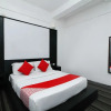 Отель Oyo 523 Royal Hotel, фото 30
