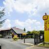 Отель Ptit Dej Travel Inn Merignac, фото 1
