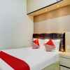 Отель OYO 90366 Homestay 81 Baloi, фото 8