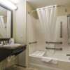 Отель Quality Inn & Suites, фото 8