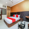 Отель OYO 26589 Hotel Royal Town, фото 8