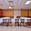 Отель Americas Best Value Inn and Suites, фото 10