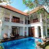 Отель Luxury Villas - Villa Danang Beach, фото 32