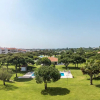 Отель Stylish 3 Bedroom Apartment In Vila Sol Resort, фото 2