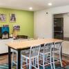 Отель Woodspring Suites Lake Jackson, фото 12