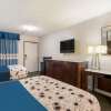 Отель Rodeway Inn, фото 4