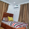 Отель Immaculate 4-bed Apartment in Lagos, фото 1