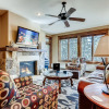 Отель Luxury Water House Ski W/ Pool & Hot Tubs 3 Bedroom Condo, фото 13