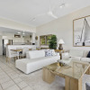 Отель Sunshine Beach Penthouse with Beach Views - Unit 9/21 Park Crescent, Sunshine Beach, фото 11