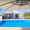 Отель Elegant Villa With Swimming Pool in Pula Near Sea, фото 10
