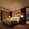 Отель Dennis Holiday Hotel, фото 3