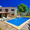 Отель Authentic Villa in Tinjan With Private Pool, фото 1
