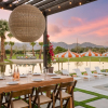 Отель Buena Vista by Avantstay Massive Outdoor Oasis w/ Pool, Spa & Firepit!, фото 8