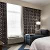 Отель Hampton Inn & Suites La Crosse Downtown, фото 2