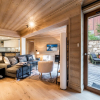Отель PADOUK - Apartment with hot tub in Courchevel Moriond, фото 7