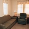 Отель Country Squire Inn and Suites, фото 27