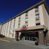 Отель Pomeroy Inn & Suites Fort St. John, фото 1