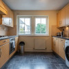 Отель Homely 2 Bedroom Flat Close to Central Edinburgh, фото 1