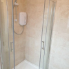 Отель Newly Refurbished 3 Bed House Near City, фото 7