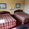 Отель Classic Inn & Suites, фото 2