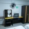 Отель Charoen Apartment Hotel Trang в Транге