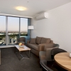 Отель Melbourne Short Stay Apartments MP Deluxe в Мельбурне