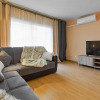 Отель YELLOW 3 bedroom large apartment for 10 guests, фото 4