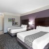 Отель La Quinta Inn & Suites by Wyndham Port Lavaca, фото 22