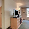 Отель Quality Inn & Suites, фото 2