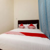 Отель OYO Living 1332 Almonsari Residence, фото 7