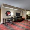 Отель Holiday Inn Express & Suites Jackson Downtown - Coliseum, an IHG Hotel, фото 28