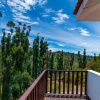 Отель Warmth Hill Crest, фото 8
