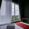 Отель RedDoorz near Exit Toll Sirkuit Sentul, фото 36