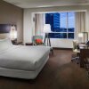 Отель Hilton Dallas/Plano Granite Park, фото 32
