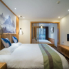 Отель Guilin Riverside Hostel, фото 6