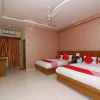 Отель OYO 16395 Hotel G K Palace, фото 13