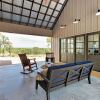 Отель Hill Country Home - 3 Br home by RedAwning, фото 22