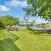 Отель Waters Edge- Weston Lakefront Home, фото 20