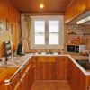 Отель Charming Holiday Chalet Located in a Private Estate With Fenced Garden, фото 2