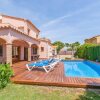 Отель Luxurious Villa St Pere Pescador With Swimming Pool, фото 12