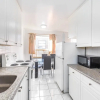 Отель Magnificent Condo at Leaside - 10 Mins To Downtown, фото 6