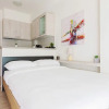 Отель Modern Athens Studio by Cloudkeys, фото 2