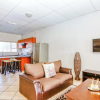 Отель BM Gardens Apartment Hotel, фото 2